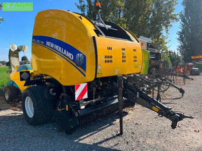 E-FARM: New Holland Roll-Belt 180 Cropcutter - Baler - id UX5TLXJ - €22,500 - Year of construction: 2019 - Italy