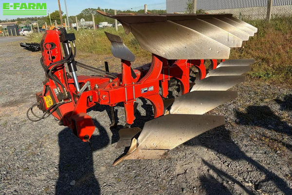 GREGOIRE BESSON charrue rb41 . gregoire besson Plough €7,000