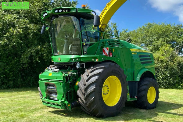 John Deere 8500 Selvkørende grønthøster 182.605 €