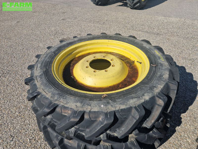 E-FARM: MICHELIN 320/90R50 & 320/85R34 - Wheel and track - id RYXVV1A - €4,333 - Year of construction: 2018 - Austria