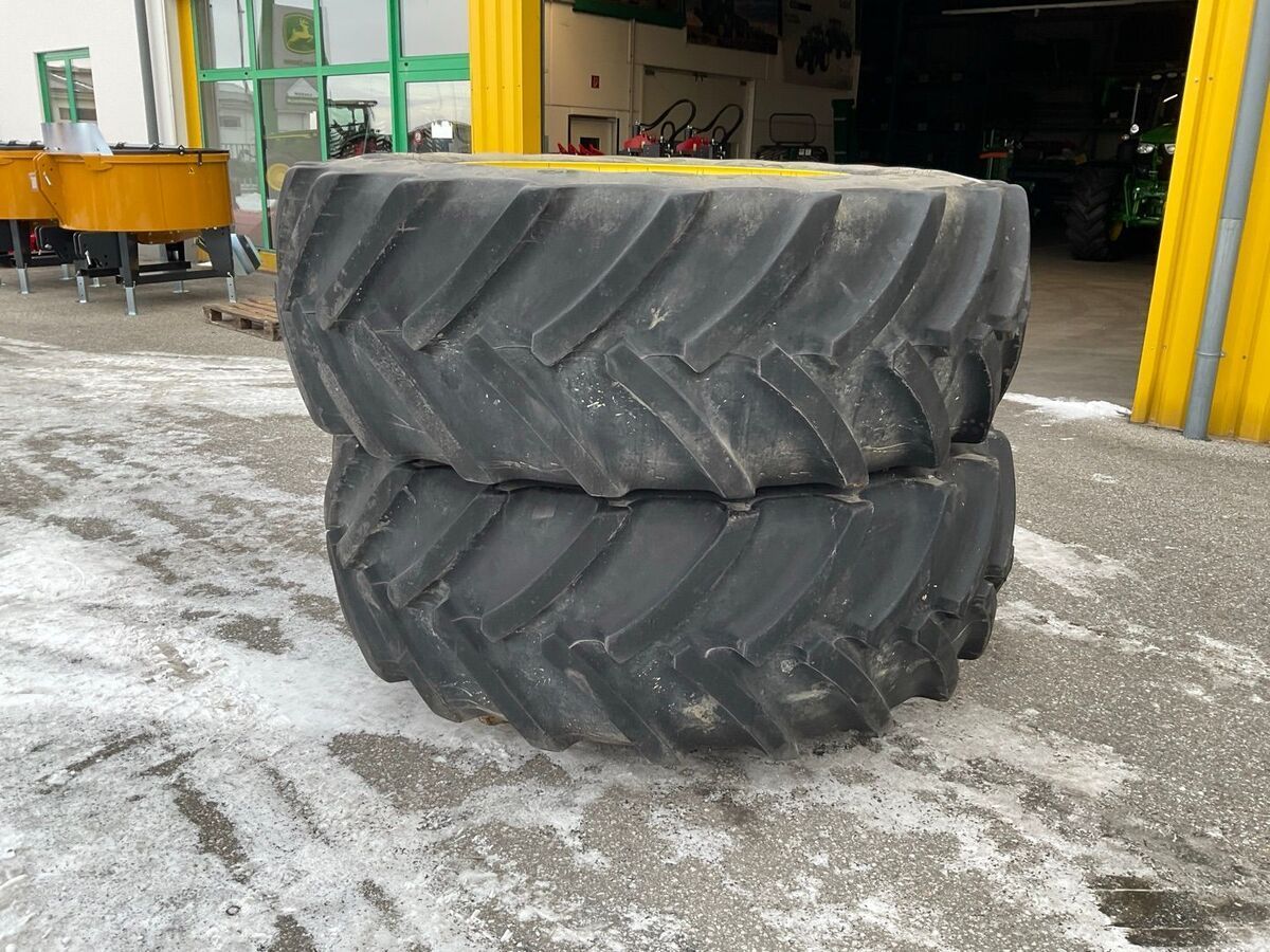 Mitas john deere 650/75 r42 Wheel and track €5,250