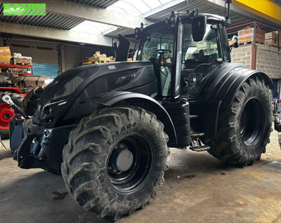 E-FARM: Valtra T 214 - Tractor - id ZIYSYDG - €63,000 - Year of construction: 2020 - Engine hours: 7,230,France