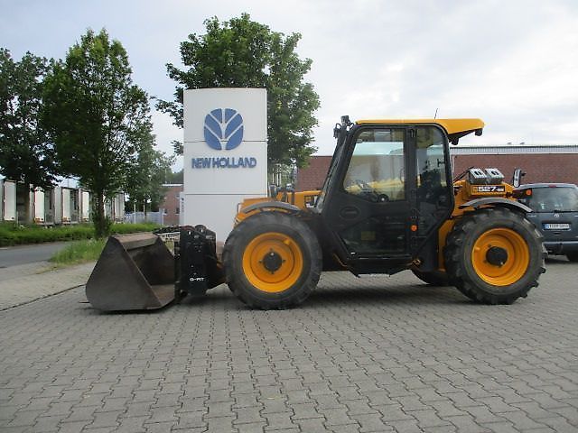 JCB 527-58 Telehandler €73,025