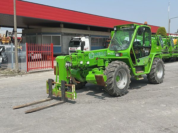 Merlo P 40.17 Τηλεσκοπικός φορτωτής 48.000 €