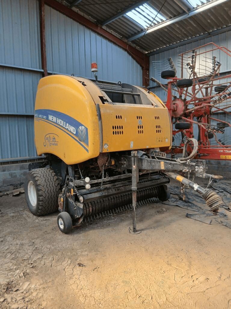 New Holland rol lbelt 180 Πρέσσα 17.000 €