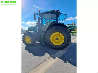 E-FARM: John Deere 6230 R - Tractor - id NXZYSUB - €117,000 - Year of construction: 2017 - Engine hours: 3,972,Engine power (HP): 230,France