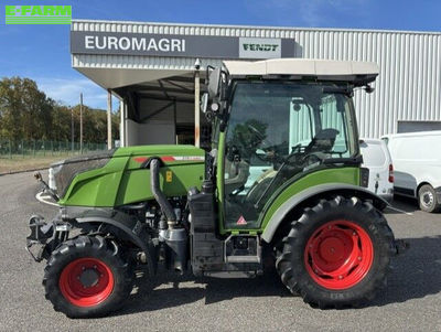 E-FARM: Fendt 210 V Vario - Tractor - id QST6FHH - €73,800 - Year of construction: 2022 - Engine hours: 1,802,Engine power (HP): 98,France