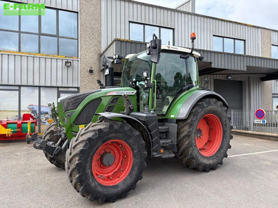 E-FARM: Fendt 514 Vario - Traktor - id EPZNDYN - 85.000 € - Baujahr: 2019 - Abgelesene Motorstunden: 4.300,Frankreich