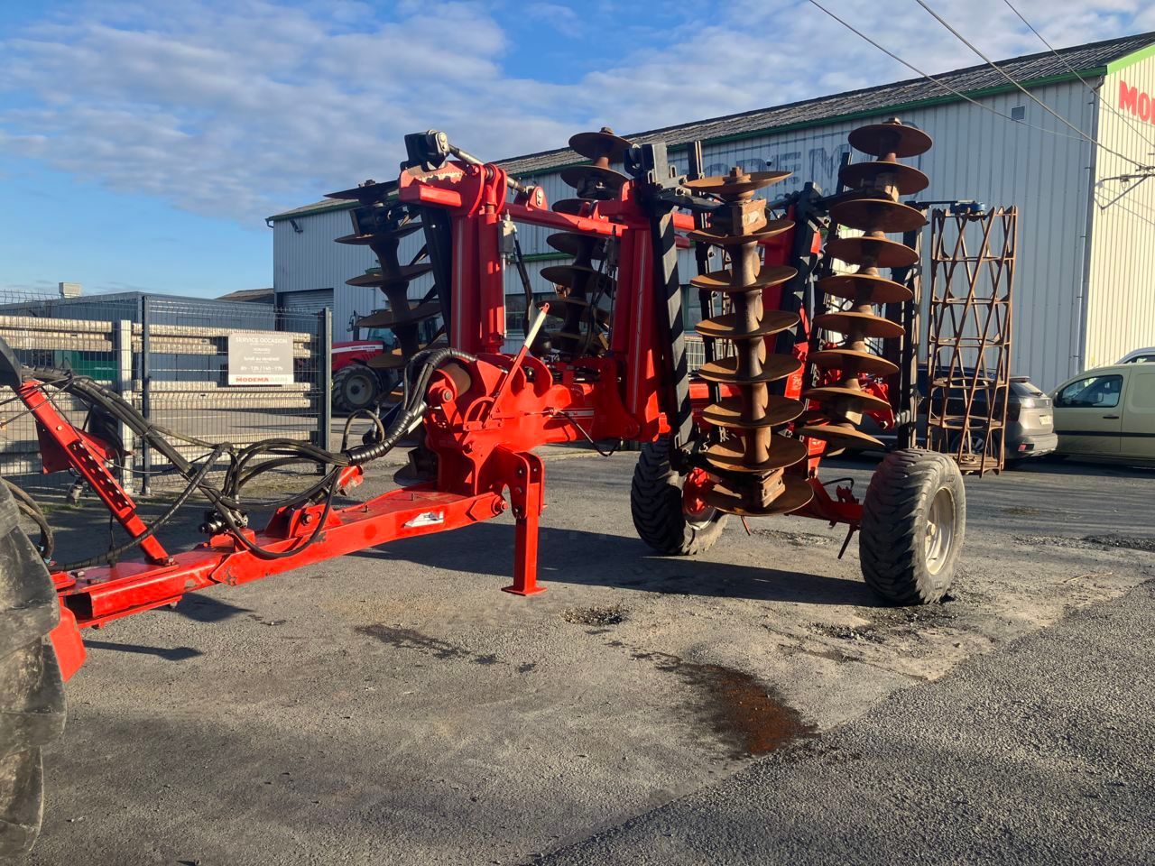GREGOIRE BESSON acero Disc harrow €11,500