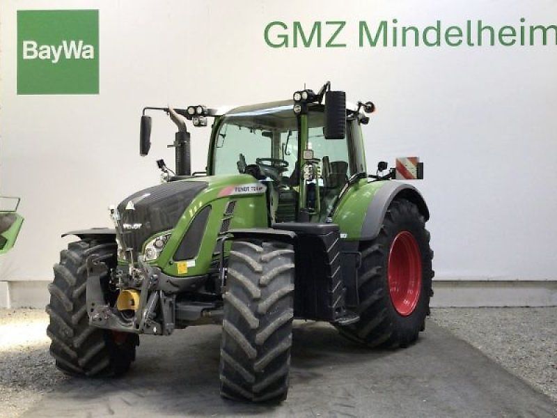 Fendt 724 Vario Profi Plus Tractor €133,000