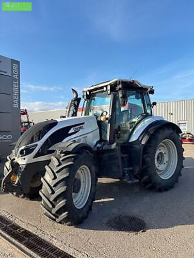 E-FARM: Valtra T 174 - Tractor - id NNWC1TP - €42,000 - Year of construction: 2016 - Engine hours: 9,600,France