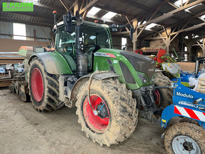 E-FARM: Fendt 718 Vario Power Plus - Trattore - id CQW6GPK - 98.000 € - Anno di costruzione: 2019 - Ore: 4.400,Potenza del motore: 185,Francia