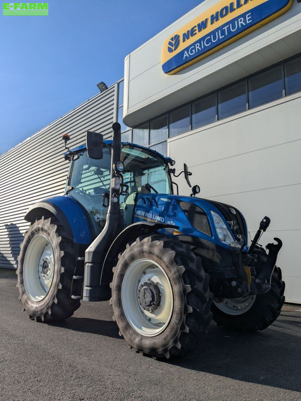New Holland T5.110 EC Tractor €66,000