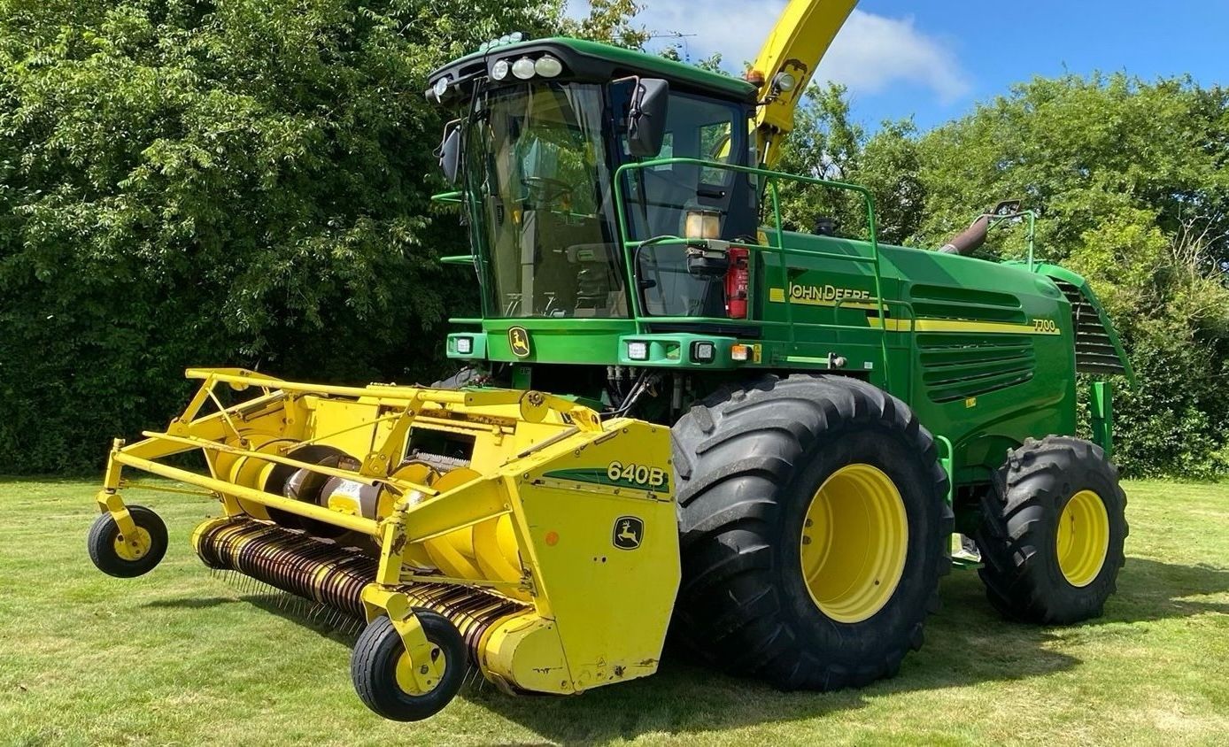 John Deere 7700 Самоходный кормоуборочный комбайн 34 524 €