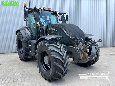 E-FARM: Valtra T 214 - Τρακτέρ - id GJ3WF6F - 89.885 € - Χρονία: 2021 - Μετρητής ωρών: 3.464,Ισχύς κινητήρα: 230,Γερμανία