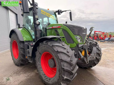E-FARM: Fendt 720 Vario Profi Plus - Tractor - id CGBHL32 - €159,000 - Year of construction: 2023 - Engine hours: 1,540,Engine power (HP): 200,Germany