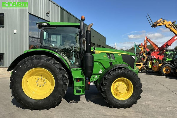 John Deere 6R 185 Tractor €106,687