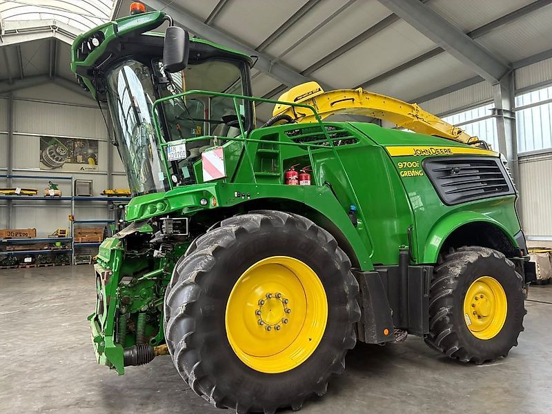 John Deere 9700 Savaeigis pašarų smulkintuvas 179 500 €