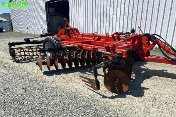 GREGOIRE BESSON acero Disc harrow €7,500