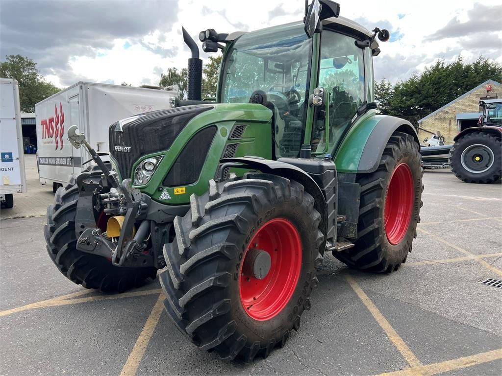 Fendt 516 Vario Tractor 69.817 €