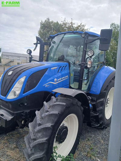 E-FARM: New Holland T5.110 - Traktor - id JSEQANG - 75.800 € - Baujahr: 2024 - Abgelesene Motorstunden: 2,Motorleistung (PS): 110,Frankreich