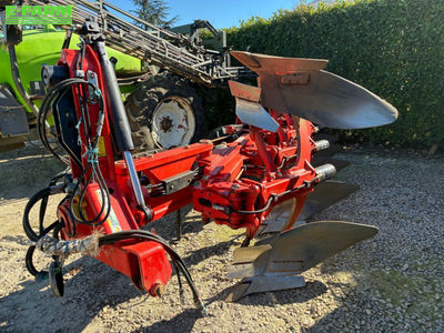 E-FARM: GREGOIRE BESSON rwy6 - Plough - id CAGIPTE - €16,000 - Year of construction: 2011 - France