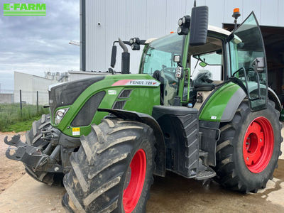 E-FARM: Fendt 720 Vario Profi Plus - Trattore - id 7MCQ85T - 109.000 € - Anno di costruzione: 2019 - Ore: 3.950,Potenza del motore: 207,Francia