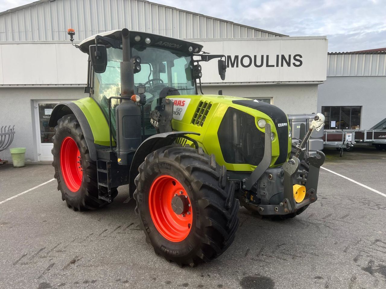 Claas Arion 610 CMATIC Τρακτέρ 69.000 €