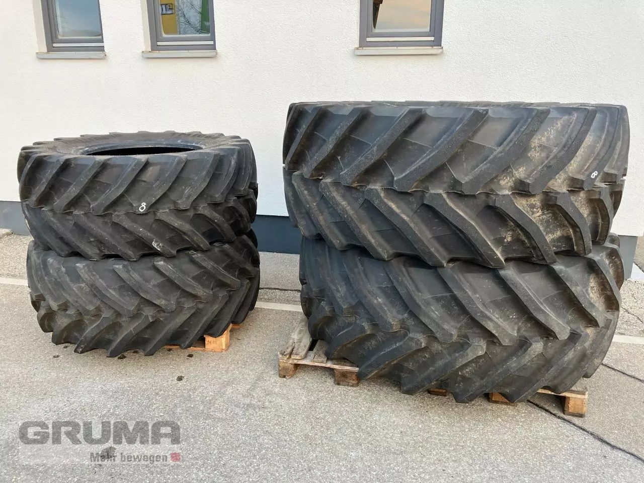 TRELLEBORG reifen vf 600/60r30 u. vf 710/60r42 Wheel and track €8,824