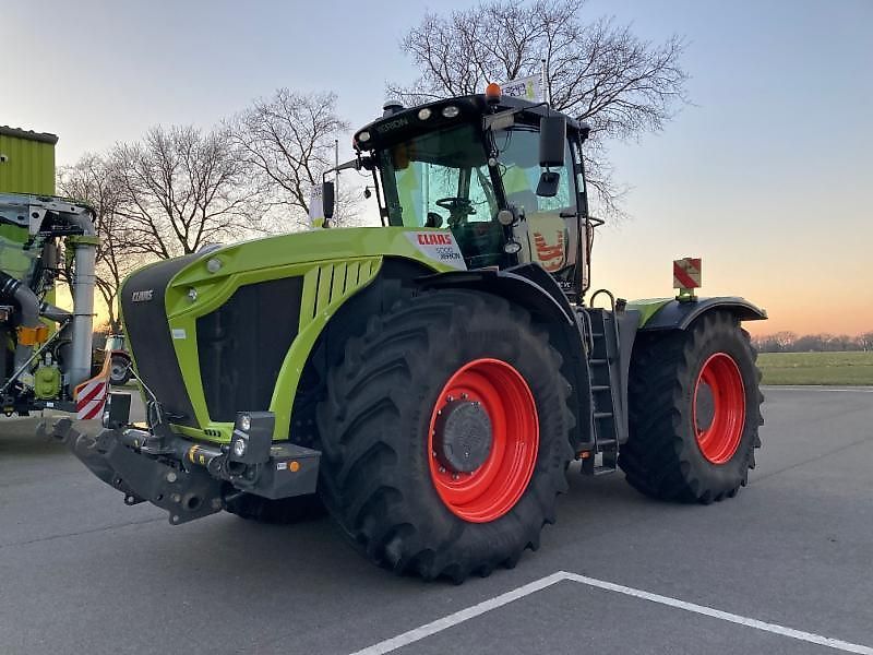 Claas Xerion 5000 Trac VC Traktor