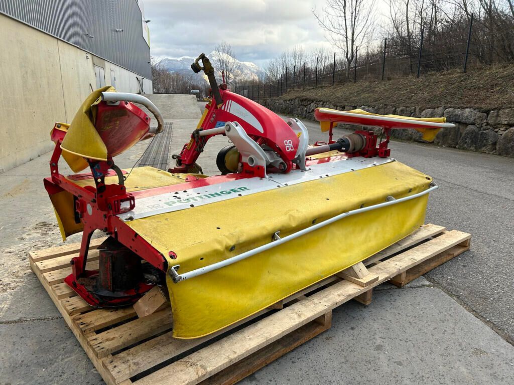Pöttinger NovaCat 301 Classic Mower €5,400