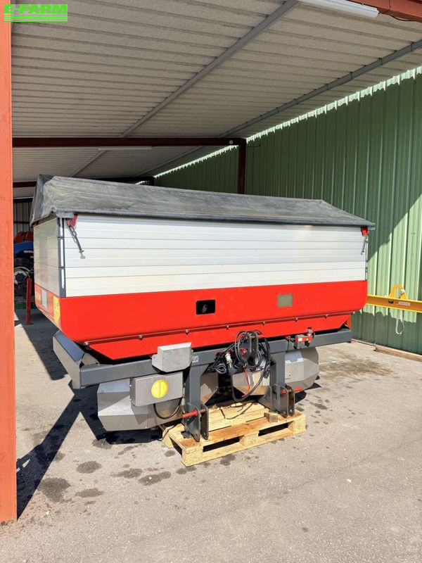 Vicon ro-edw Fertiliser spreader €6,400