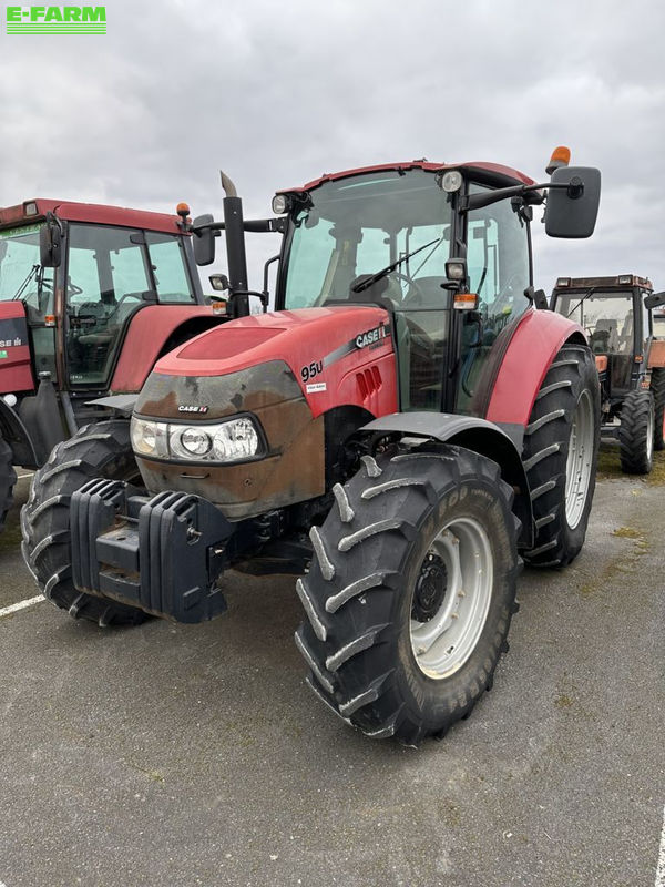Case IH Farmall 95 U Tractor €40,000