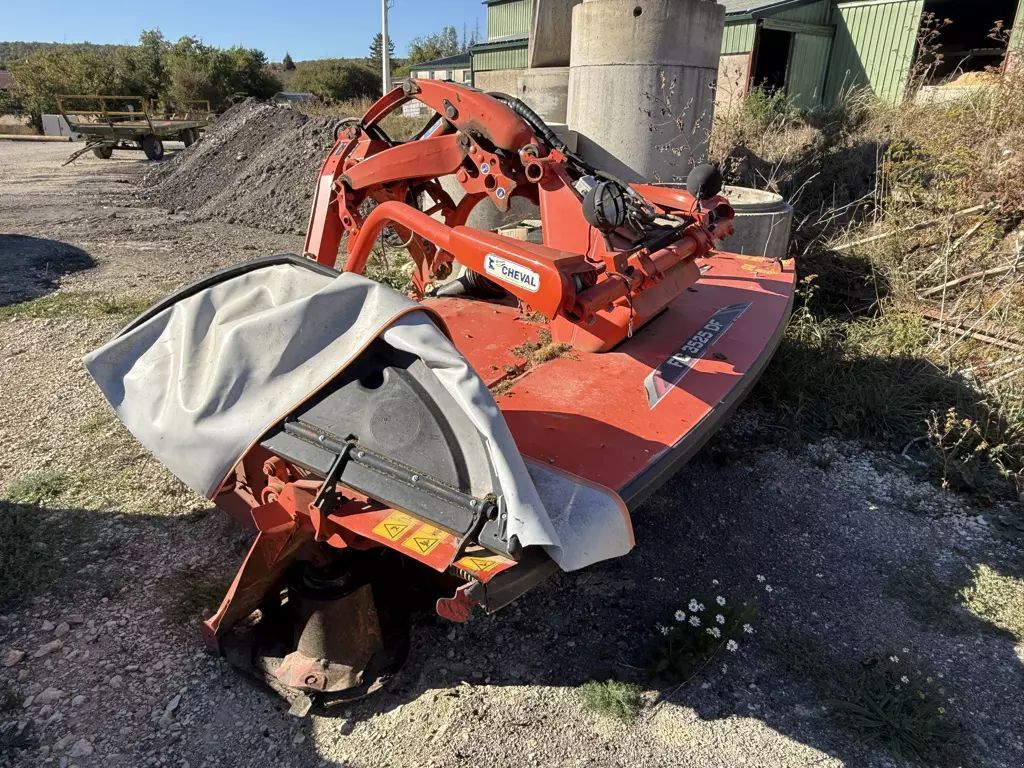 Kuhn FC 3525 DF-FF Mower €11,000