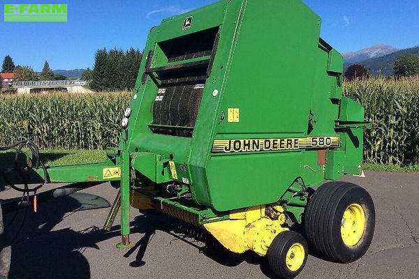 John Deere 580 Presă de balotat 6.250 EUR