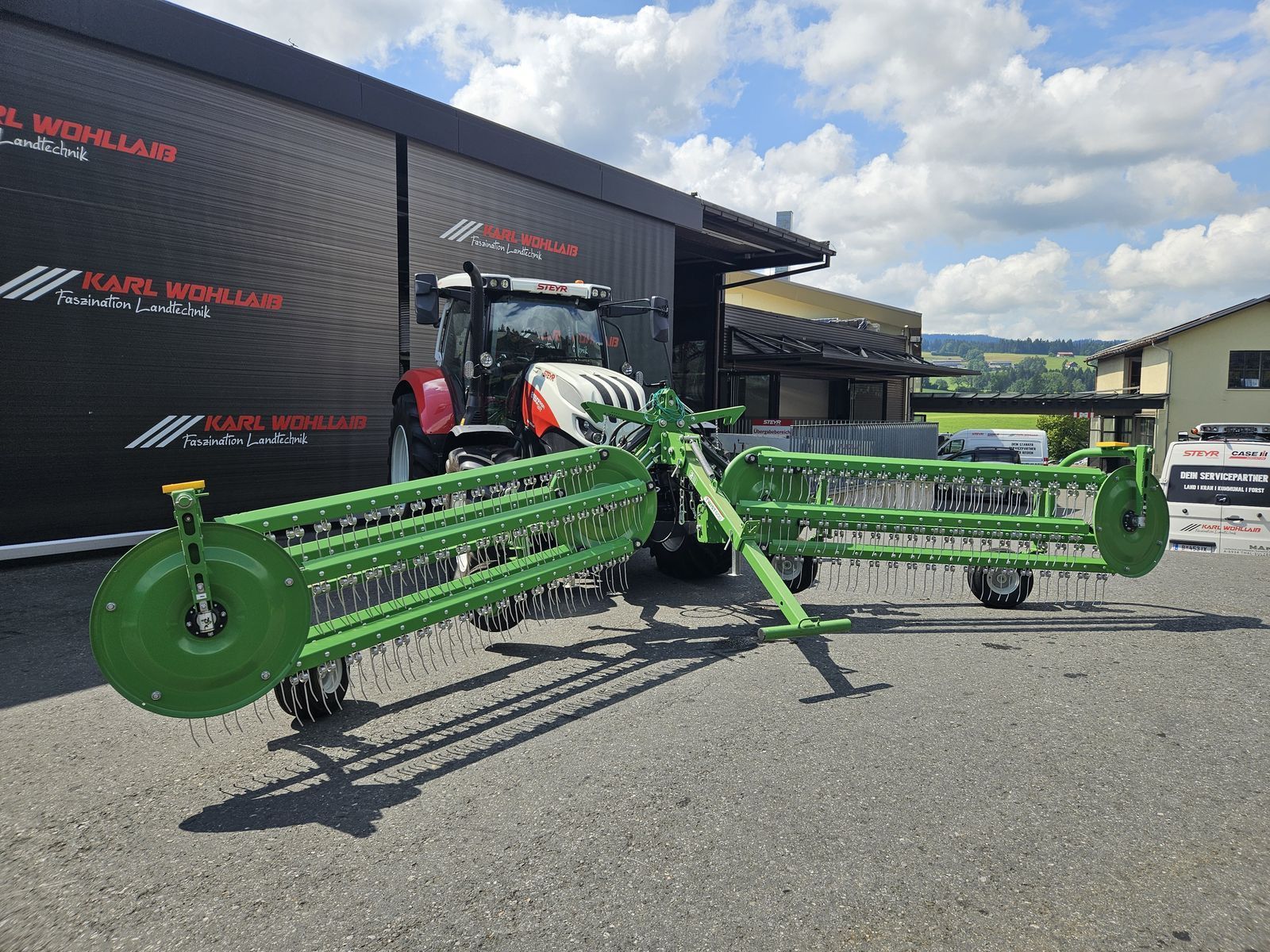 SaMASZ twist 600 Tedder €12,084