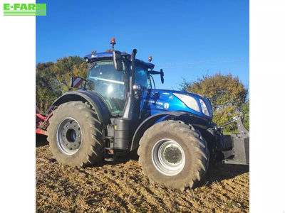 E-FARM: New Holland T7.270 AC - Tractor - id WJZYDTP - €165,000 - Year of construction: 2024 - Engine hours: 900,Engine power (HP): 270,France