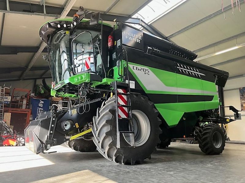 Deutz-Fahr C 6205 TS Combine harvester €187,723