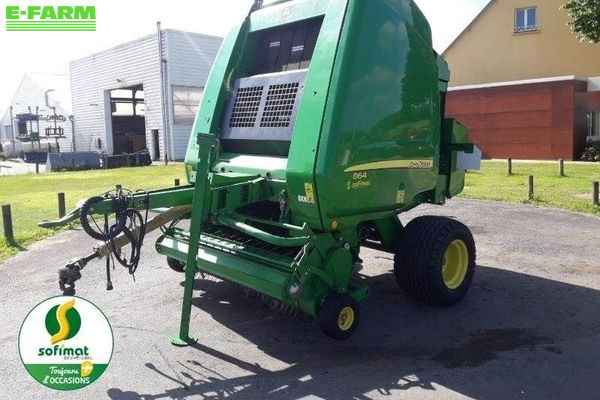 John Deere 864 Presă de balotat 23.500 EUR