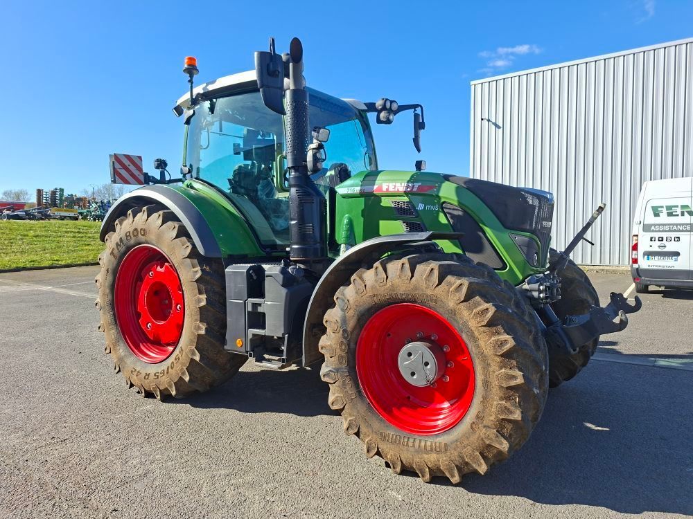 Fendt 716 Vario Tractor 119.000 EUR
