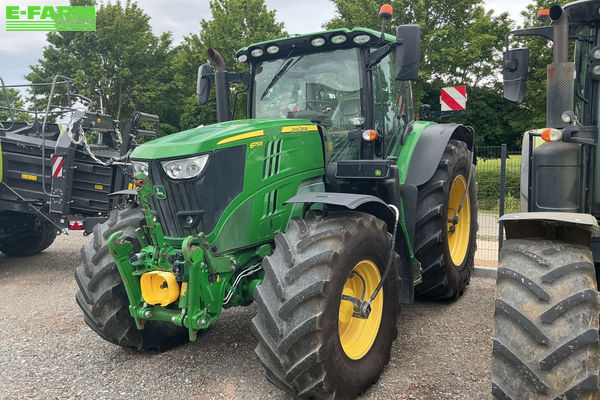 John Deere 6175 R Tractor €119,000