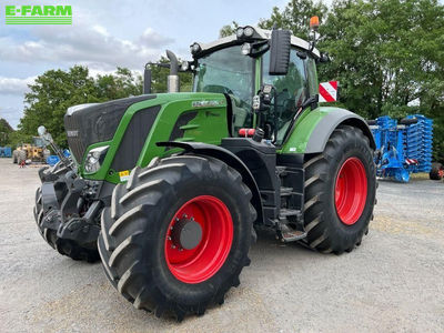 E-FARM: Fendt 826 Vario Profi Plus - Traktor - id TTXKEFP - 146.000 € - Baujahr: 2021 - Abgelesene Motorstunden: 3.200,Motorleistung (PS): 260,Frankreich