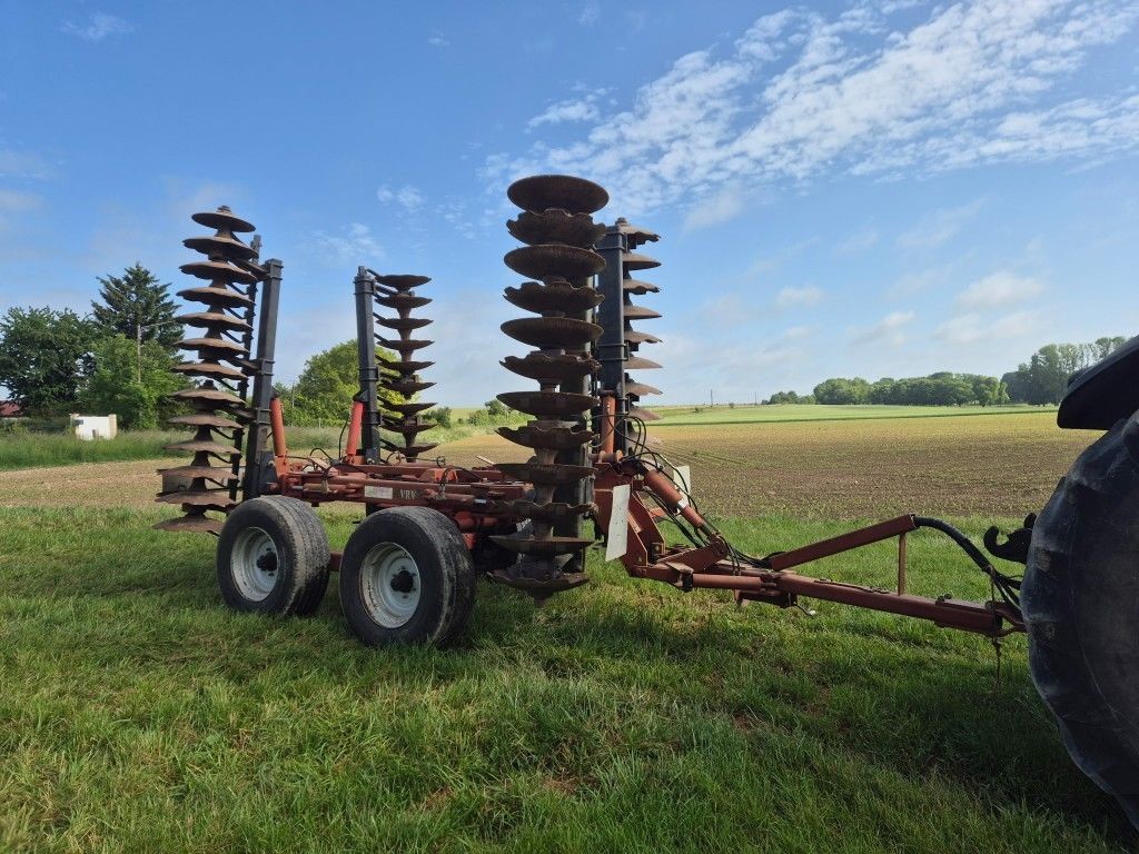 GREGOIRE BESSON vrv 100 717-48 Disc harrow €12,000