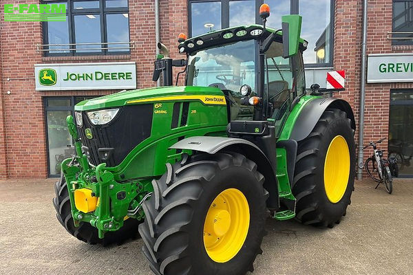 John Deere 6R 215 Tractor €169,950