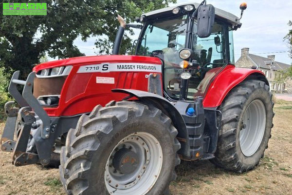 Massey Ferguson 7718 S Tractor €73,000