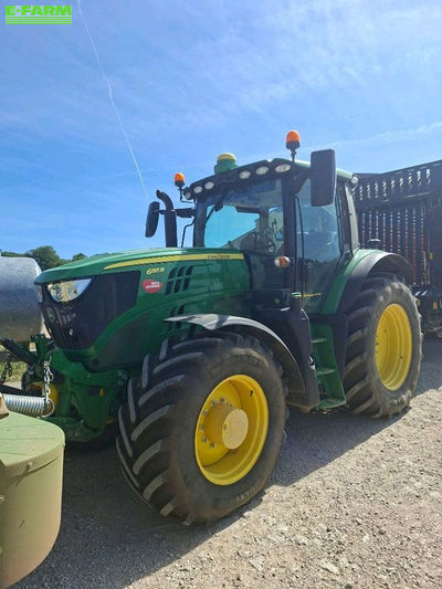 E-FARM: John Deere 6155 R - Traktor - id JN5IBRC - 112.000 € - Baujahr: 2021 - Abgelesene Motorstunden: 2.200,Motorleistung (PS): 168,Frankreich