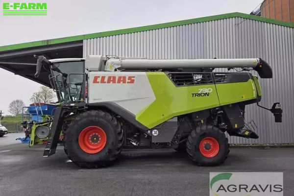 Claas Trion 730 Combine harvester €279,900