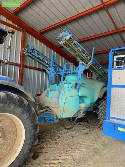 E-FARM: Berthoud tracker 32-34 - Pulvérisateur - id ZDA2RKC - 15 000 € - Année: 2014 - France