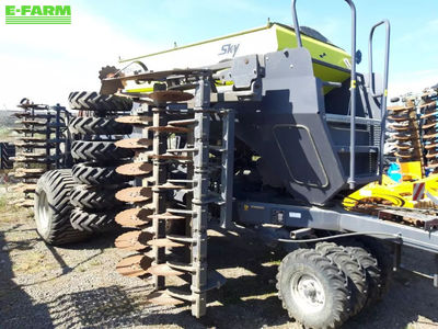 E-FARM: Sky maxidrill 4 m. - Siewnik bezpośredni - id MCSM13G - 29 000 € - Rok produkcji: 2013 - Francja