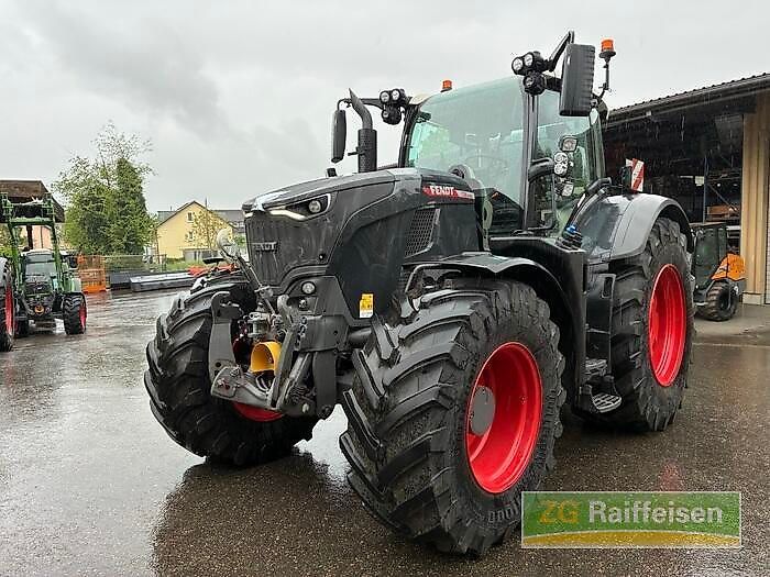 Fendt 728 Vario Tractor €248,000